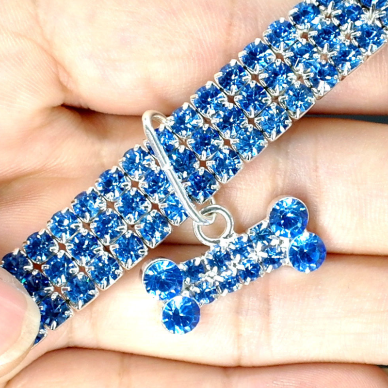 Charming Crystal Dog Collar for Pets