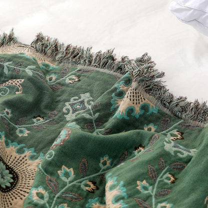 Chic Mandala Reversible Cotton Throw for All Seasons