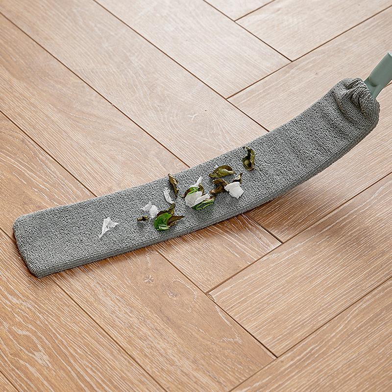 Versatile Extendable Dust Cleaner for Hard-to-Reach Areas