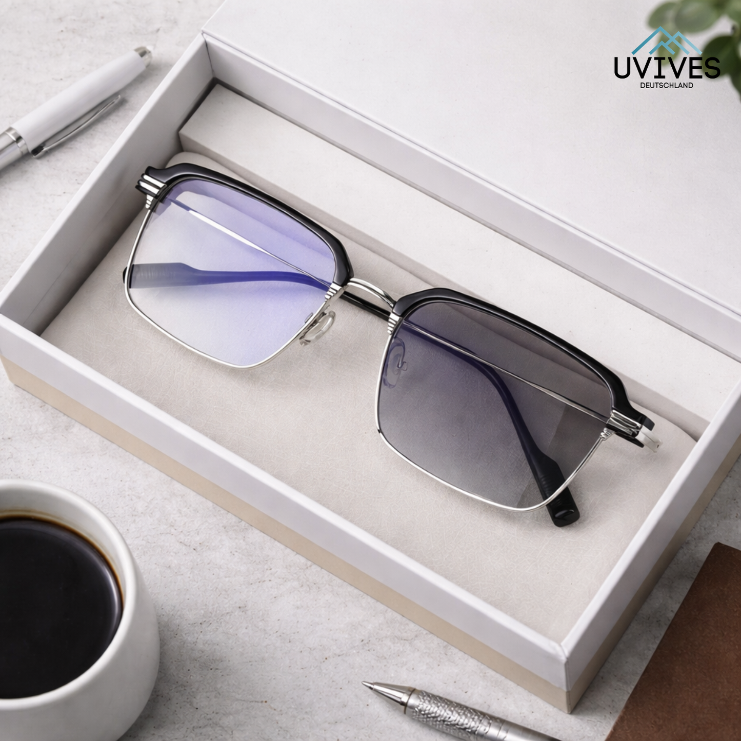 All-Day Clarity Glasses with Autofocus Technology