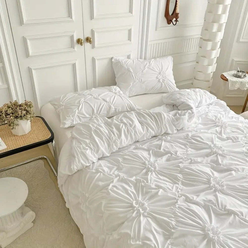 Chic Floral Pleat Quilt Cover Set for a Cozy Retreat