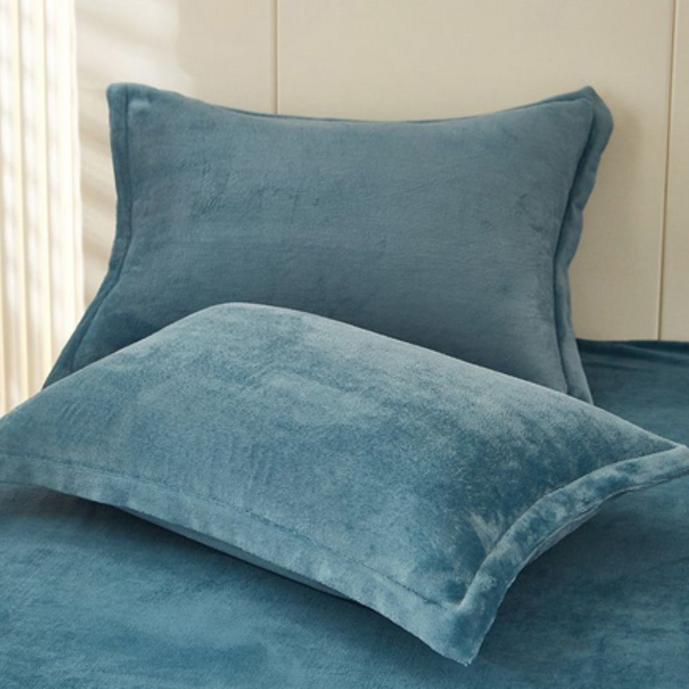 Luxurious Fleece Pillowcase Set for Ultimate Comfort