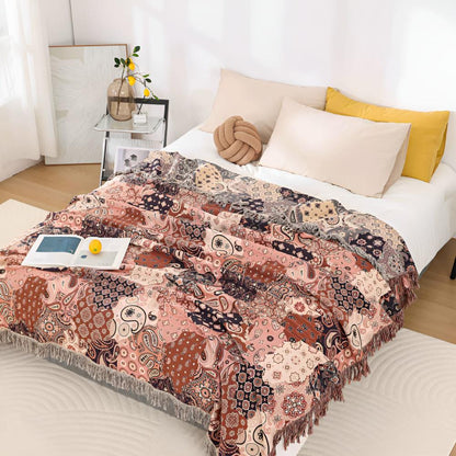 Elegant Paisley Cotton Blanket for Cozy Living Spaces