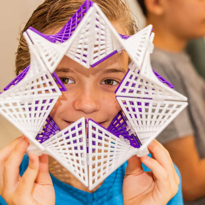 Hyperbolic Building Toy for Creative Play