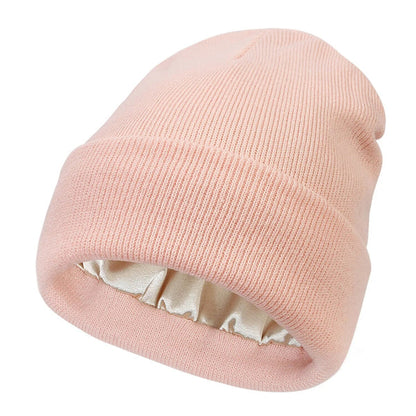 Noor Silk Winter Hat – Wool Blend with Silk for Anti-Frizz Hair Care