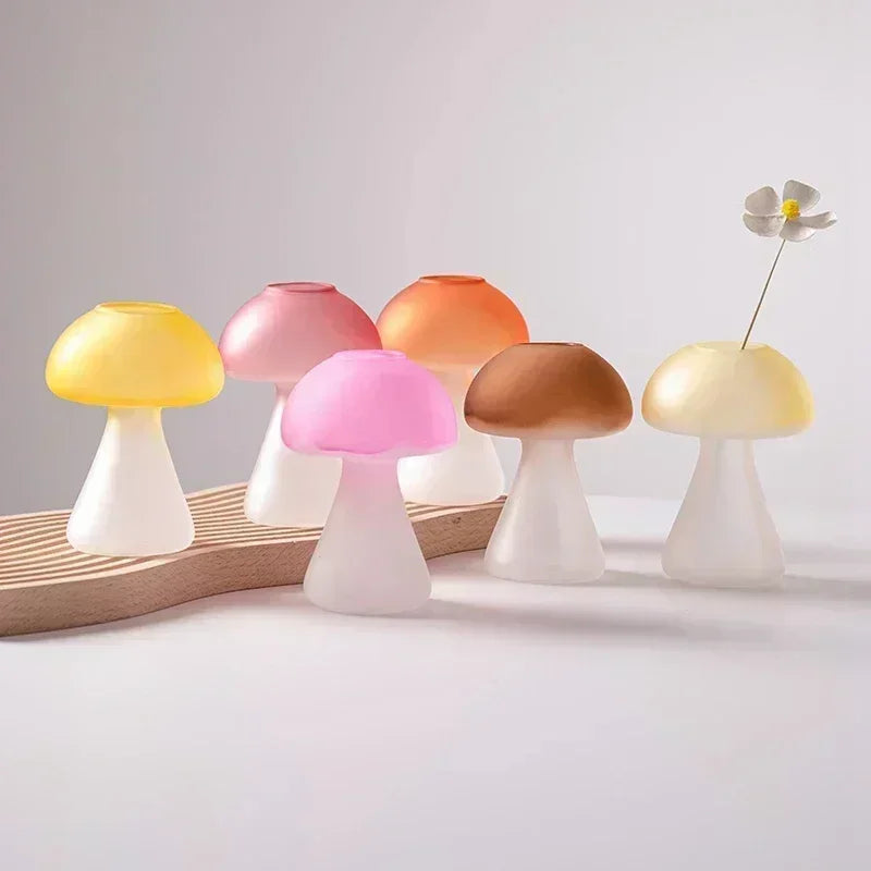 Mushroom-Shaped Glass Vase for Hydroponics | Decorative Table Terrarium