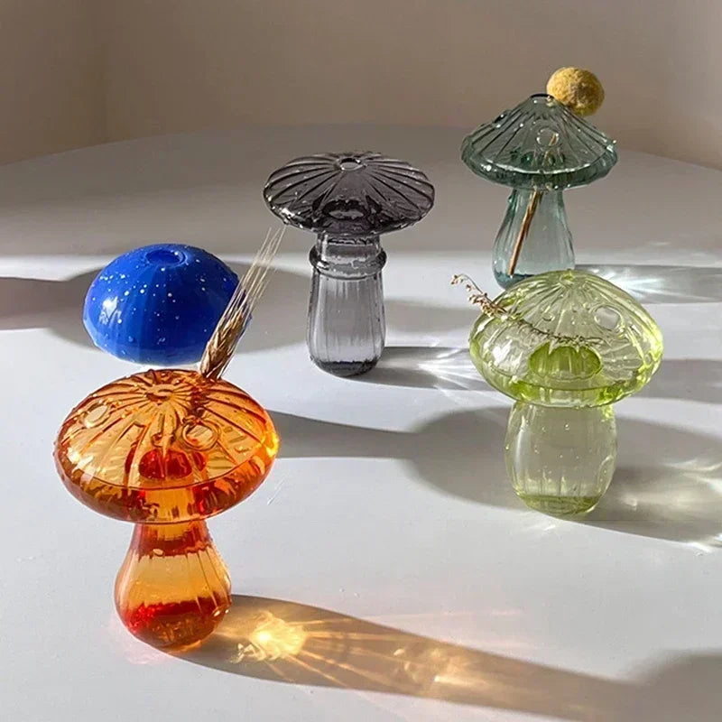 Mushroom-Shaped Glass Vase for Hydroponics | Decorative Table Terrarium