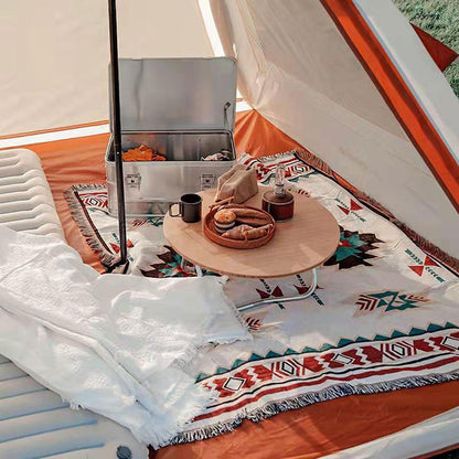Stylish and Comfortable Outdoor Gear for Adventurous Activities