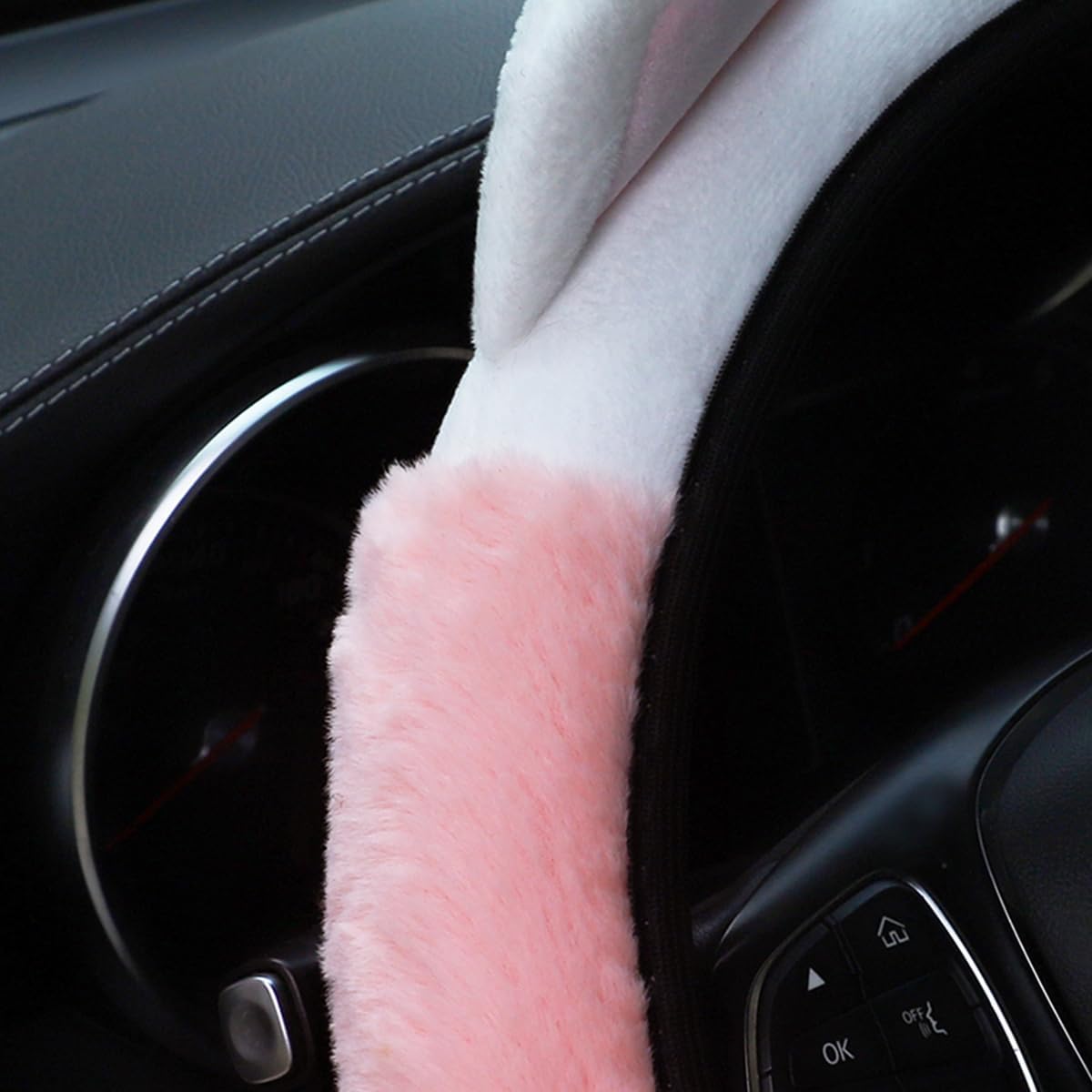 Fluffy Steering Wheel Cover with Cat Ears - Stay Warm and Stylish
