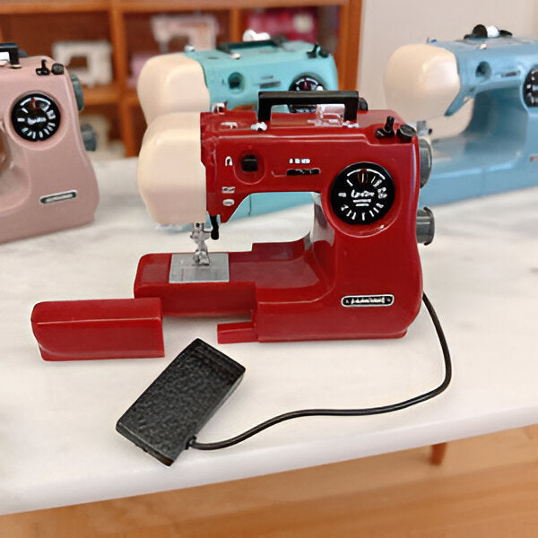 StitchWonders – Charming Mini Sewing Machine