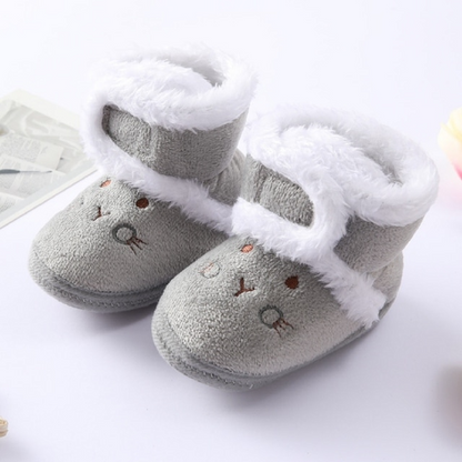 Cozy Footwear for Infants and Toddlers