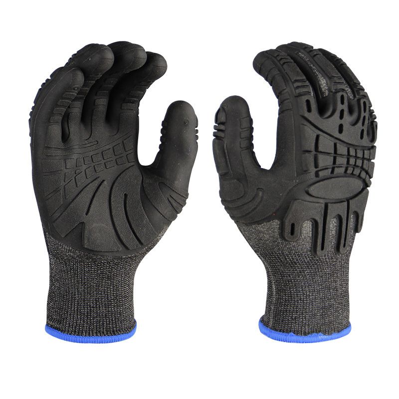 Mechanical Gloves - Effective Protection Against Crushing Injuries