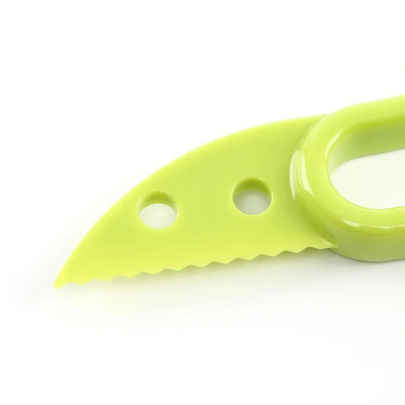 3-in-1 Avocado Cutter and Slicer Tool