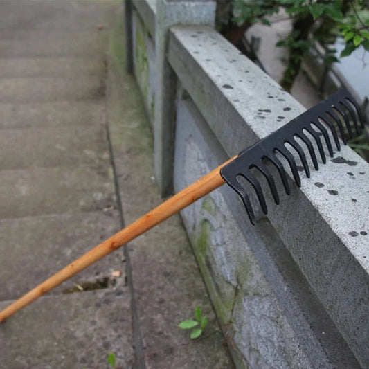 Effortless Precision for Quick and Neat Garden Cleanup