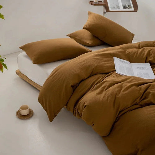 Classic Bedding Set with Quilt Cover