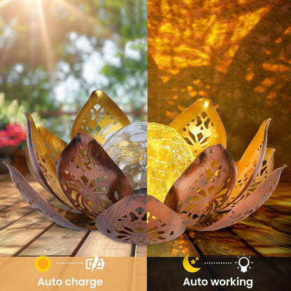 Solar Garden Lamp in Lotus Design