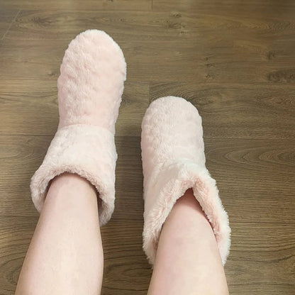 Unisex Winter House Socks | Cozy Fleece-Lined & Non-Slip | Plush Teddy Lining | Christmas & Sleep Socks