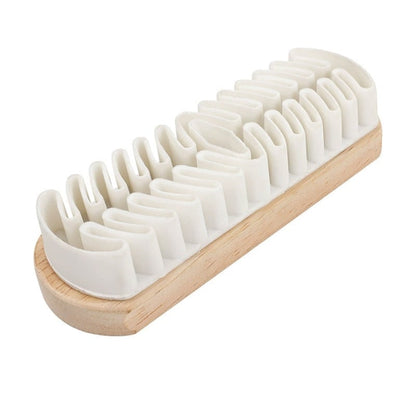 Instant Restoration of Softness and Shine for Suede Shoes