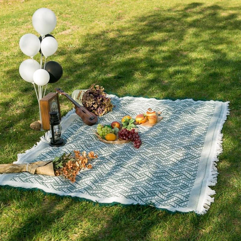 Stylish and Comfortable Outdoor Gear for Adventurous Activities