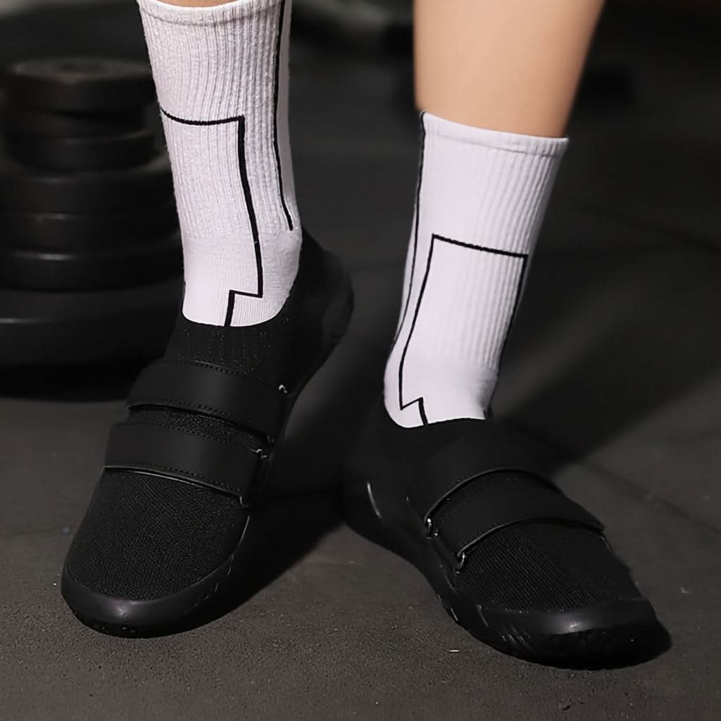 Flat Training Shoes for Enhanced Stability in Squats and Lifting