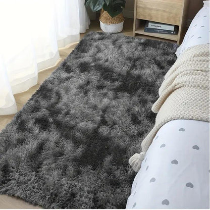 Soft Area Rug | Plush & Non-Slip | Tie-Dye Pattern | 31x47 inches