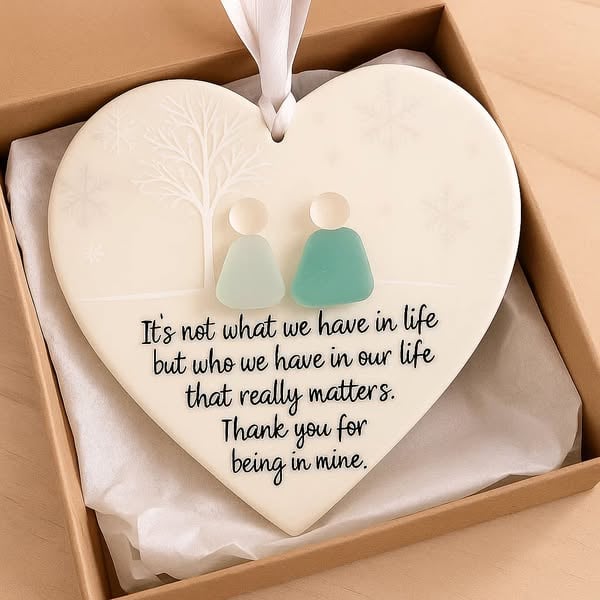 OceanGlow – Handcrafted Sea Glass Friendship Heart