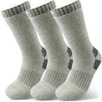 3 pairs green