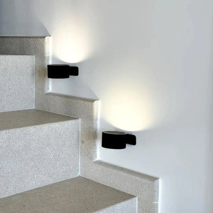 Magnetic Mount LED Wall Light – Cordless with 360-Degree Rotation