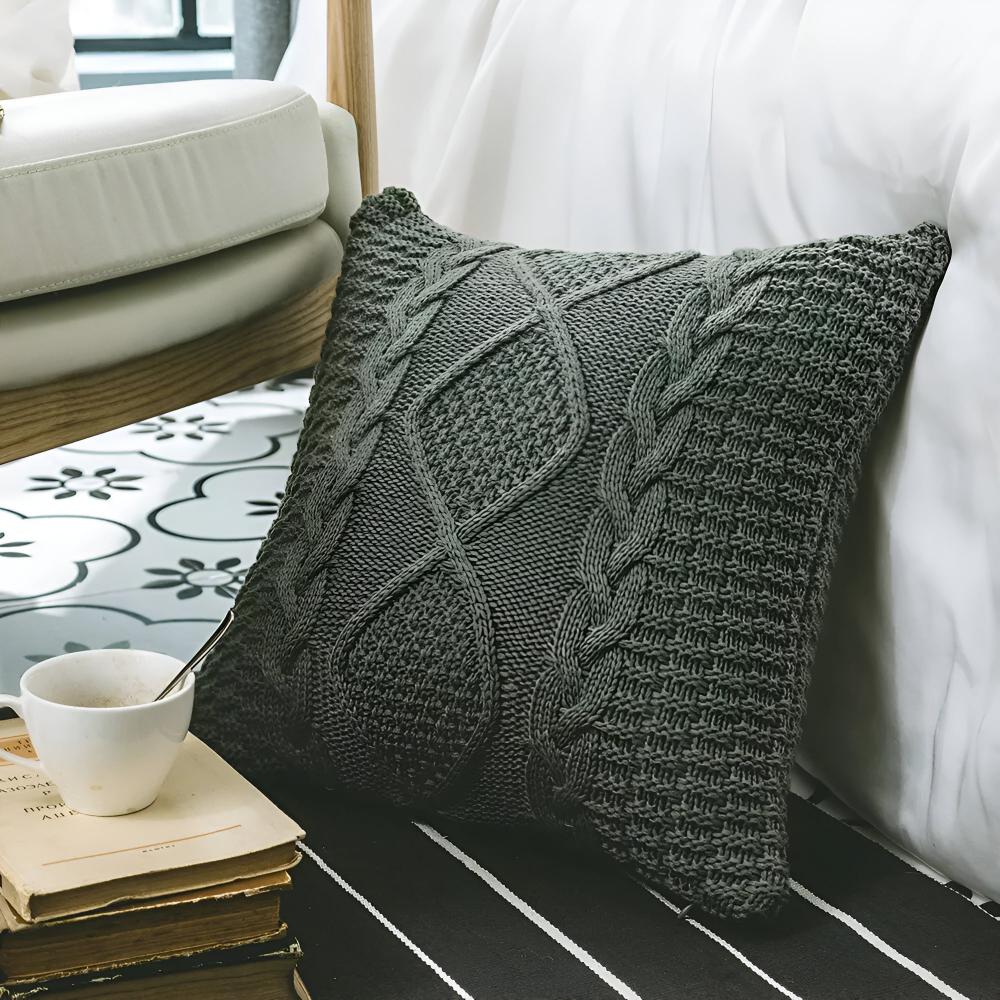 Luxurious Textured Cushion Cover for Cozy Living