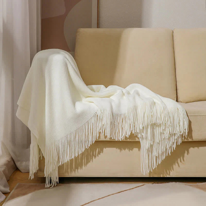 Chic Textured Blanket with Stylish Tassels