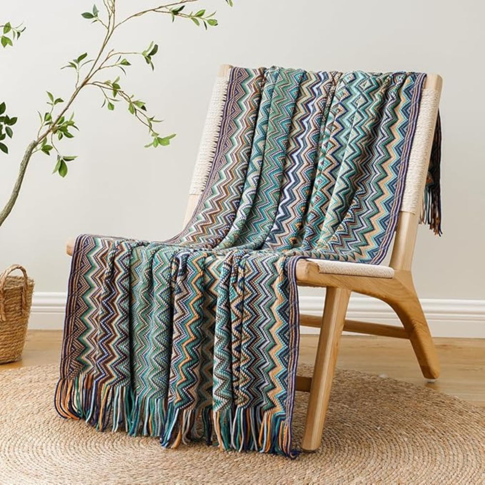 Vibrant Geometric Tasseled Throw Blanket for All Seasons