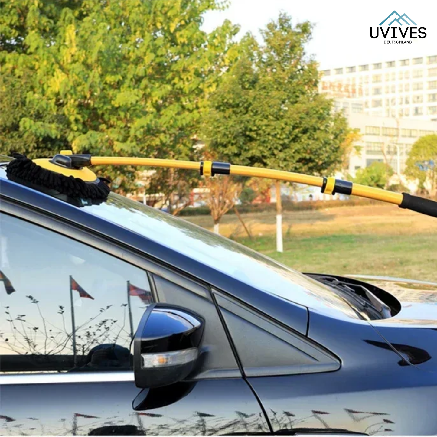 Effortless Car Care – Scratch-Free Cleaning Without Bending