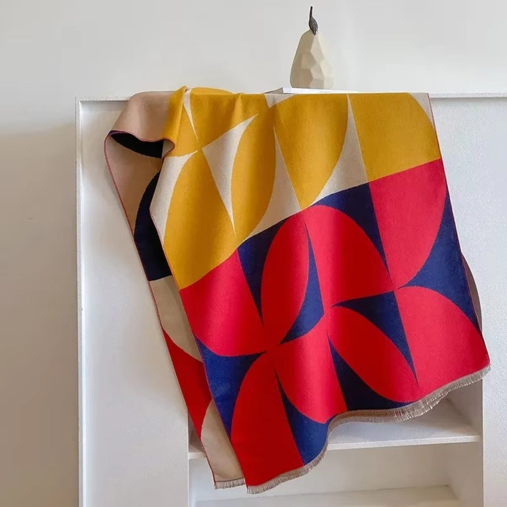 Dual-Faced Cozy Scarf for Effortless Style