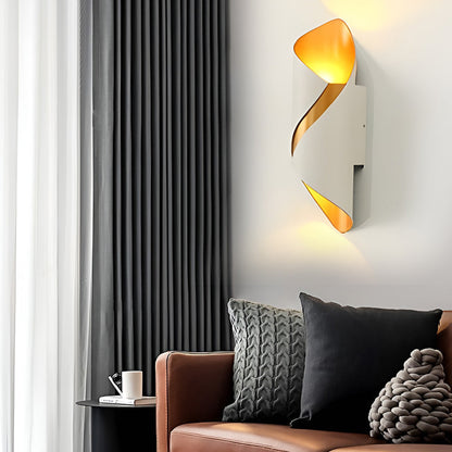 Spiral Black Metal Wall Lamp – Contemporary Outdoor Lighting Fixture