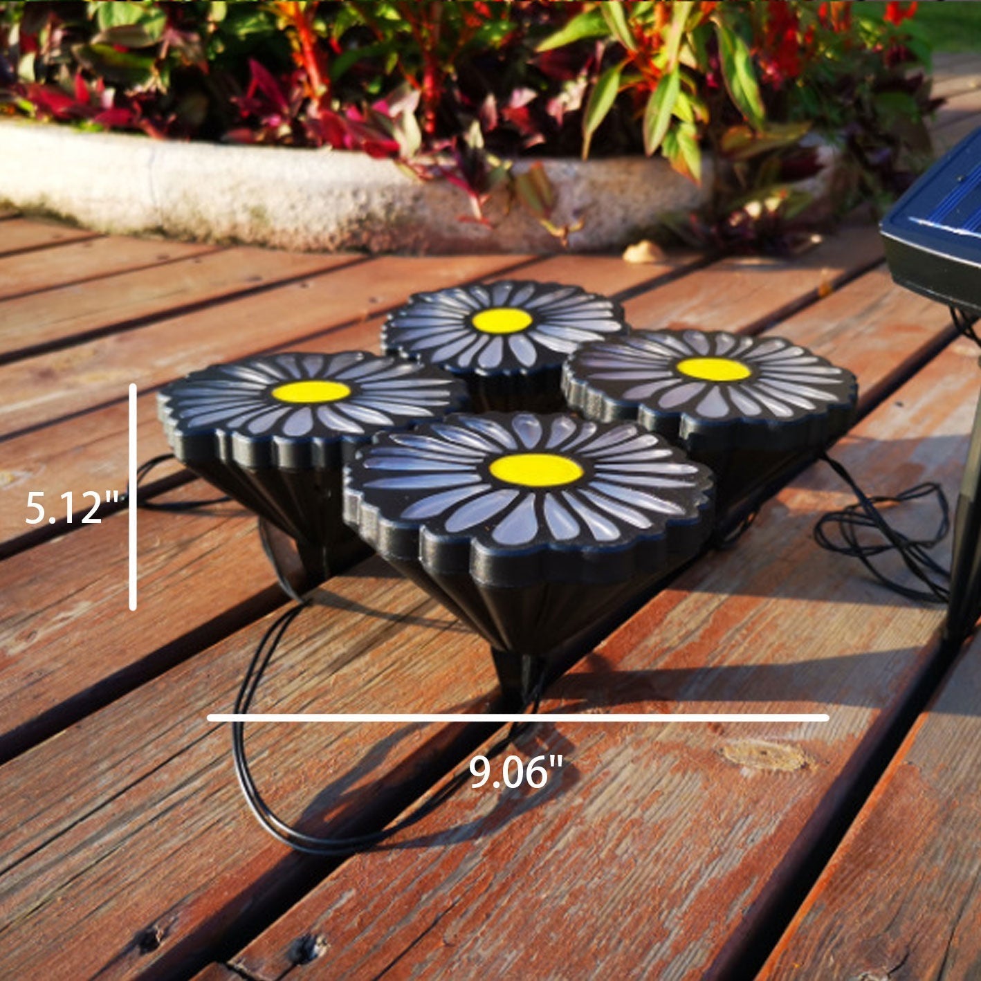 Outdoor Garden Solar String Lights - Bright Daisy Design