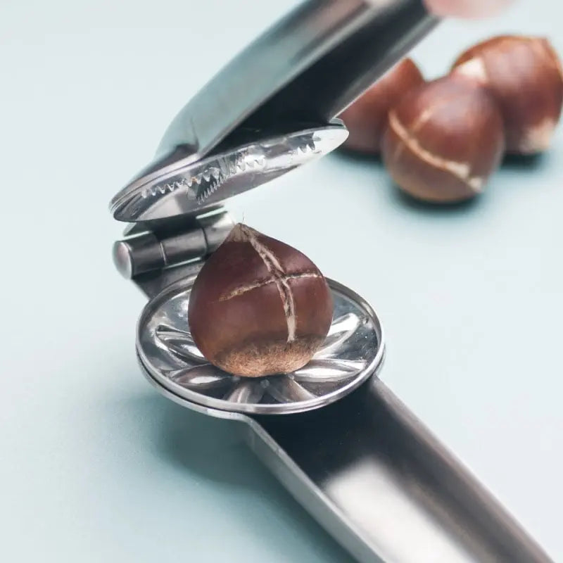 Chestnut Cracker – Effortlessly Open Chestnuts Quickly and Safely