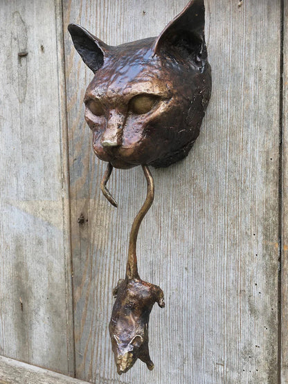 Playful Welcome Touch for Cat Lovers