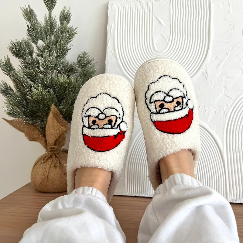 Festive Design Christmas Slippers – Warm House Shoes with Anti-Slip Sole
