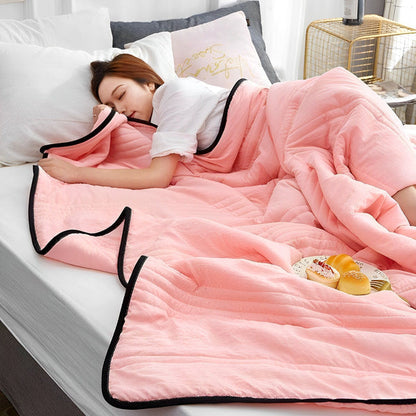 Summer Cooling Blanket – Ice Fabric for Warm Nights
