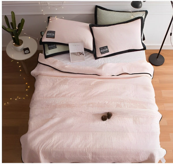 Summer Cooling Blanket – Ice Fabric for Warm Nights