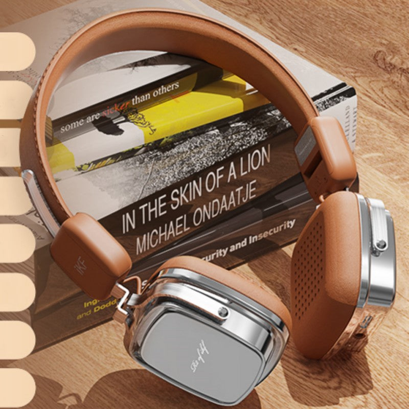 Wireless Bluetooth Headphones in Retro Design