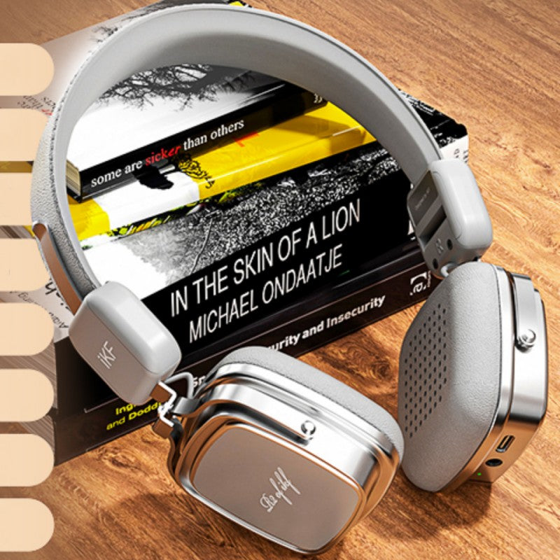Wireless Bluetooth Headphones in Retro Design