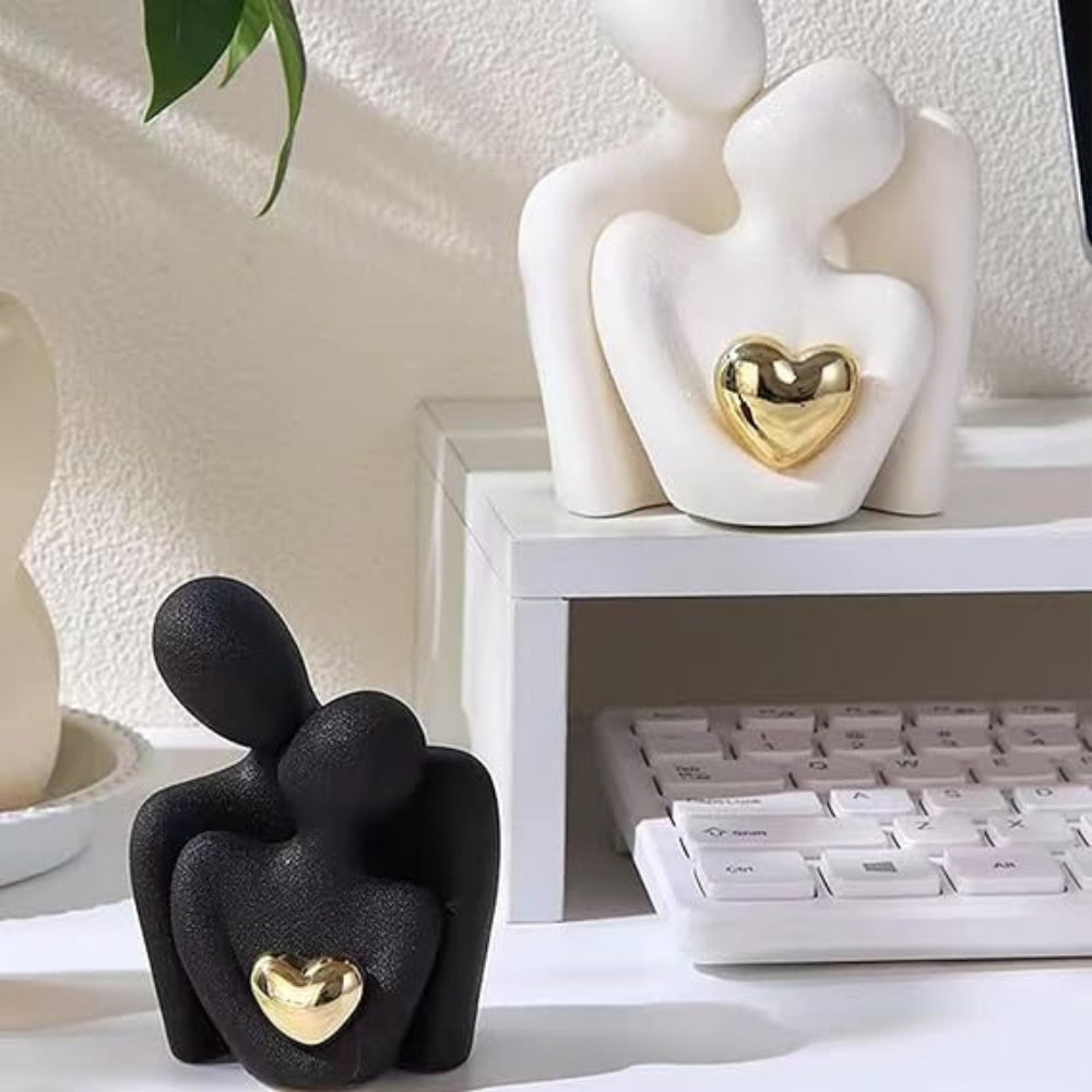 Modern Resin Sculpture of Abstract Couple for Home Decoration