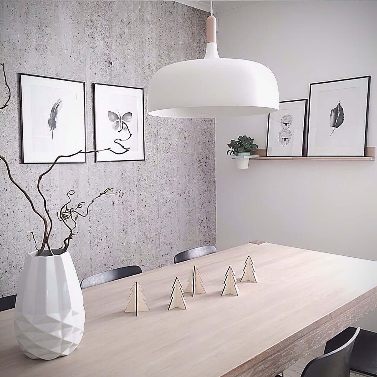 Pendant Light in Acorn Shape