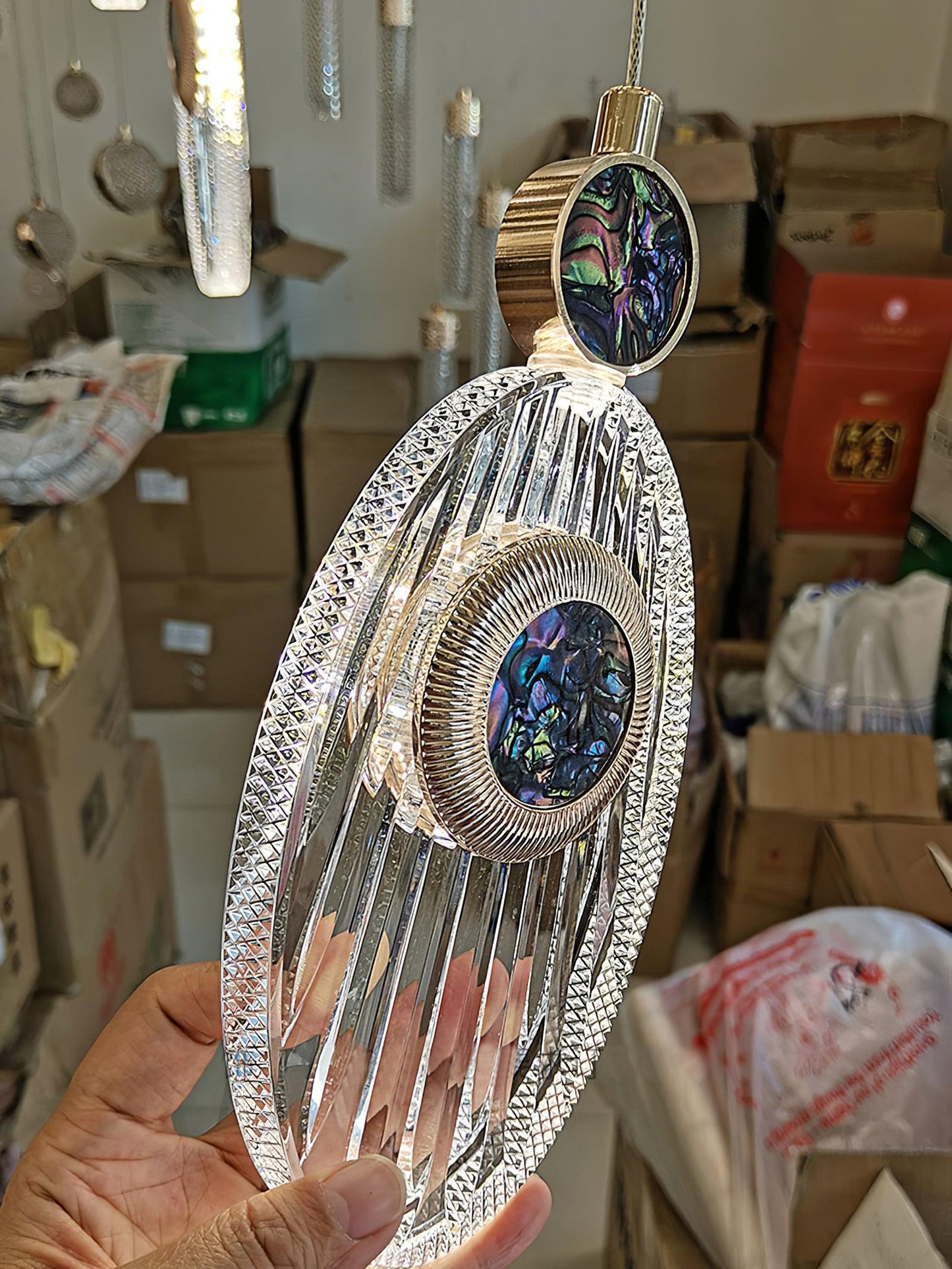 7.1' Acrylic Pendant Light Necklace