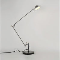 ⌀ 7.5″ x H 16.9″