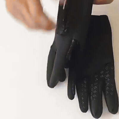 Fleece Gloves for Extreme Cold – Waterproof and Windproof Design