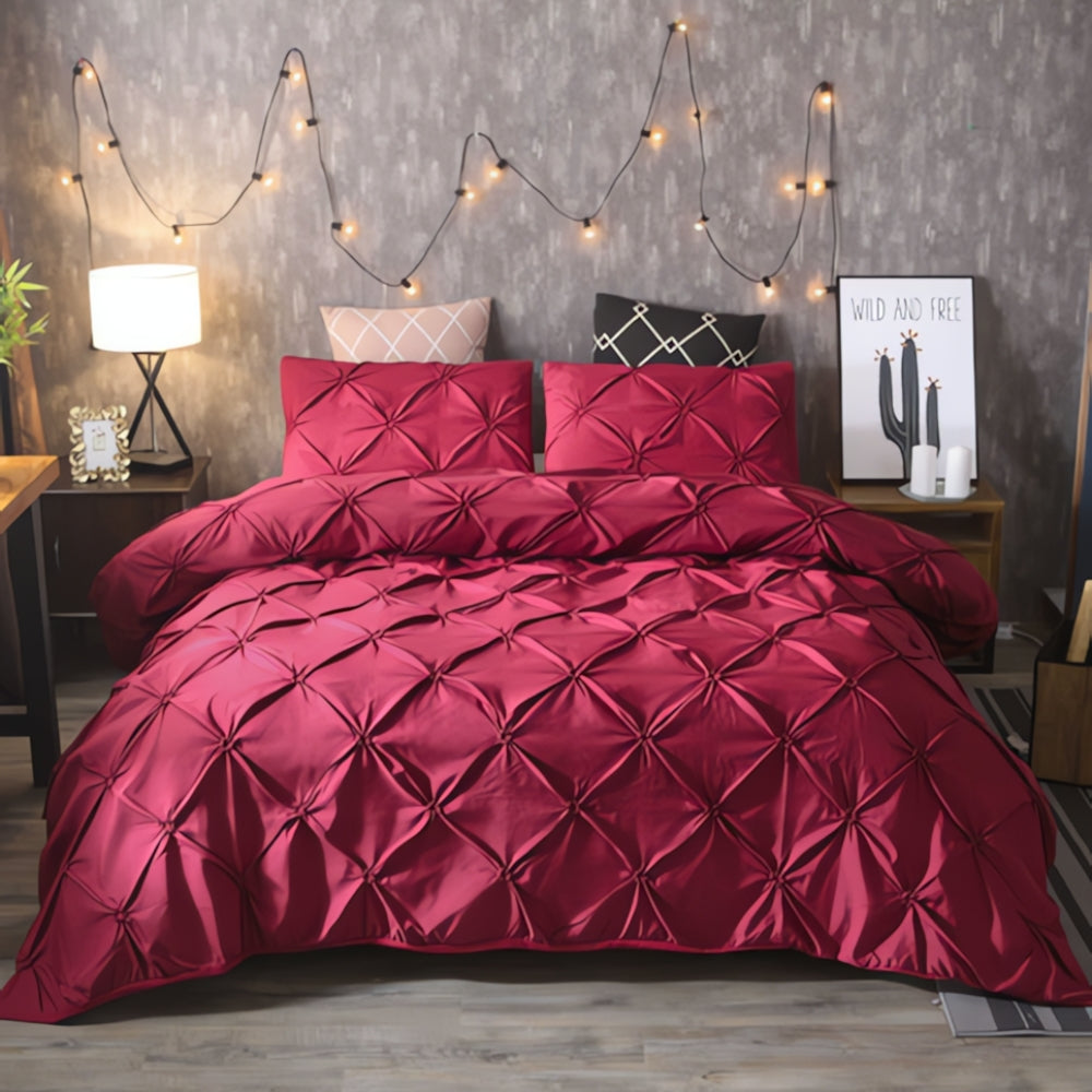 Sophisticated Pleated Quilt Cover Ensemble for Luxurious Comfort