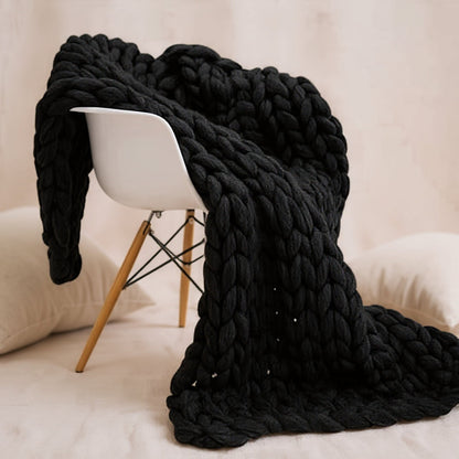 Cozy Merino Wool Throw Blanket in Chunky Knit for Elegant Home Style