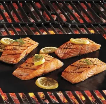 Non-Stick Grill Mat for Easy Cooking and Cleanup